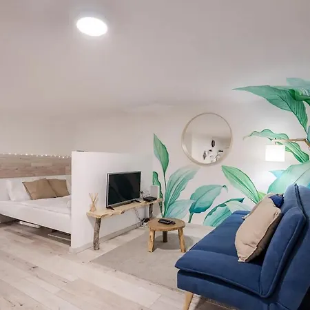 Cosy - Cheerful In The Center Apartment Budapest