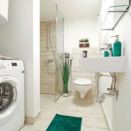 Apartment Cosy - Cheerful In The Center Budapest